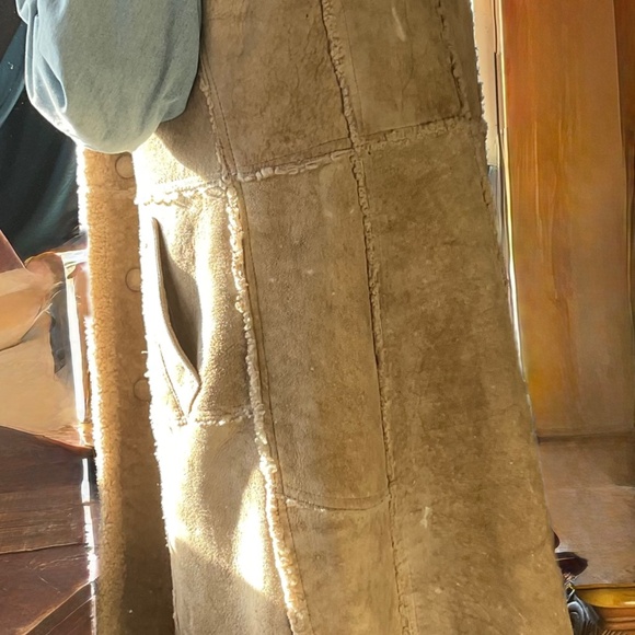 VINTAGE  LAMBS WOOL  FULL LENGTH  VEST  in need of some TLC  size  L - Picture 4 of 13